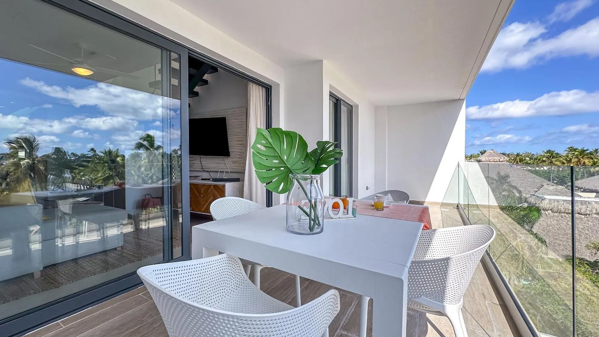 Fantastic New Penthouse W Rooftop Picuzzi Punta Cana
