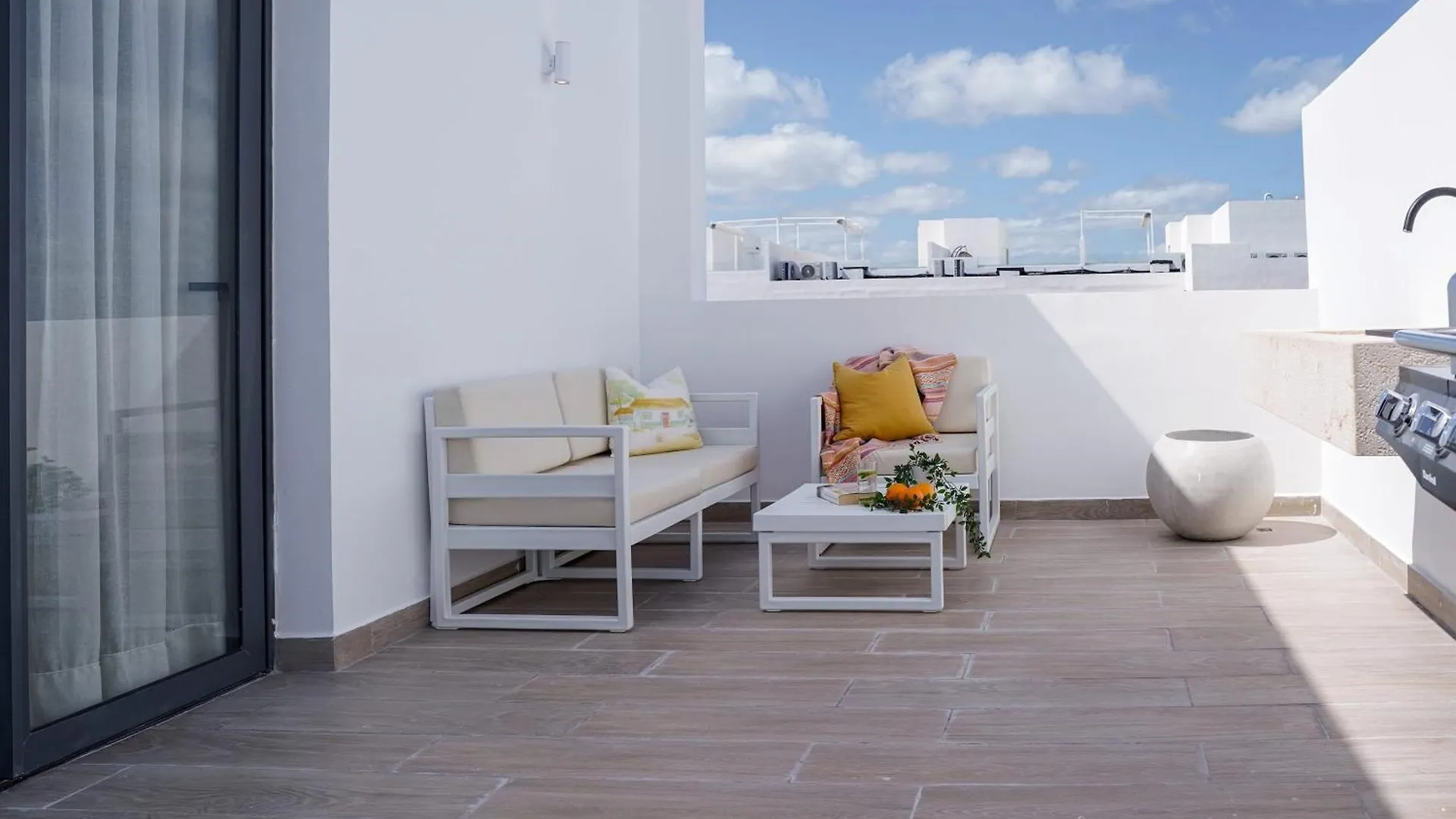Fantastic New Penthouse W Rooftop Picuzzi Punta Cana