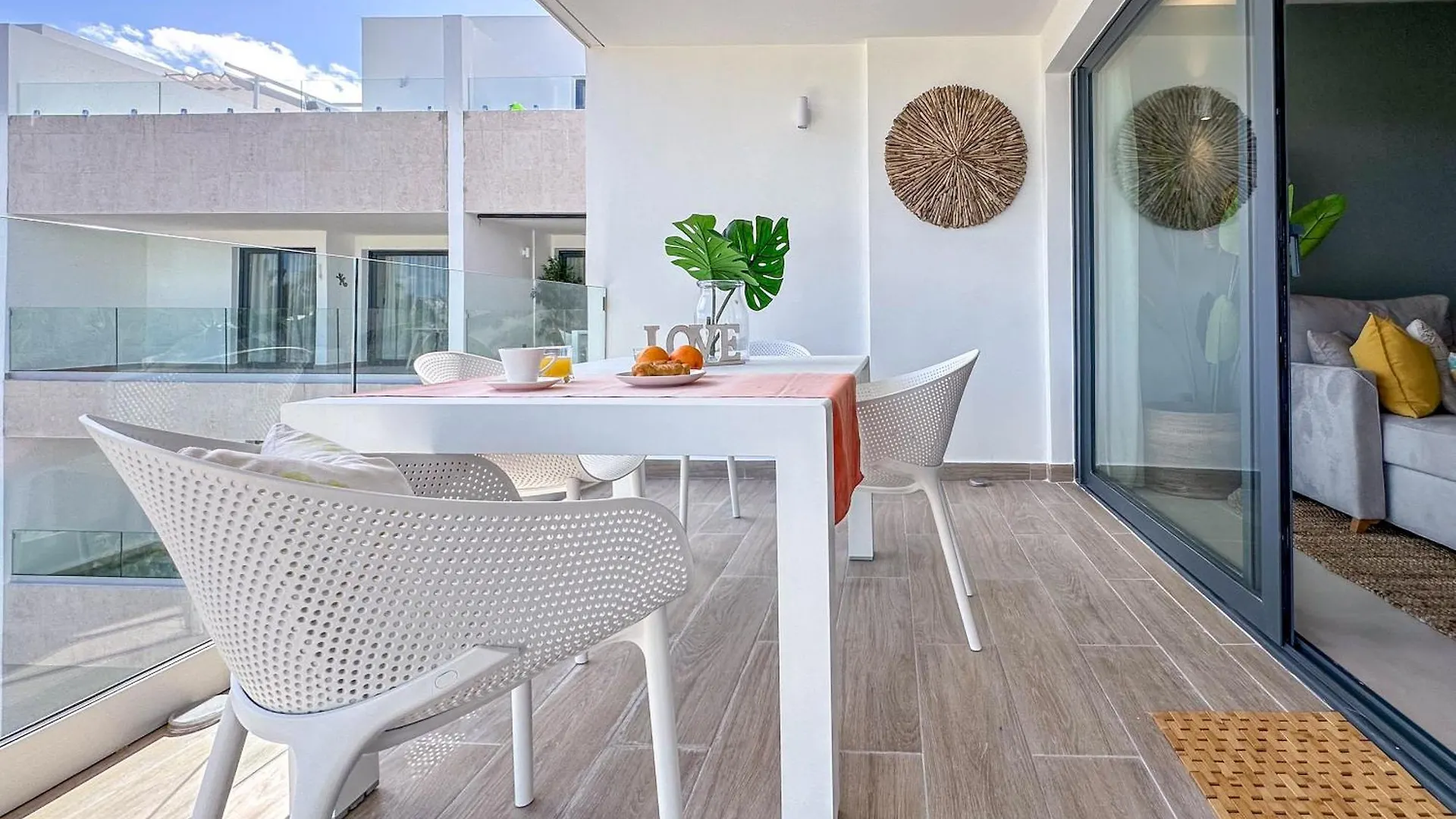 Fantastic New Penthouse W Rooftop Picuzzi Punta Cana
